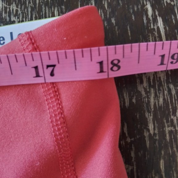 Old Navy NWT Elevate Cropped Leggings Women's Petite Large - Picture 4 of 9